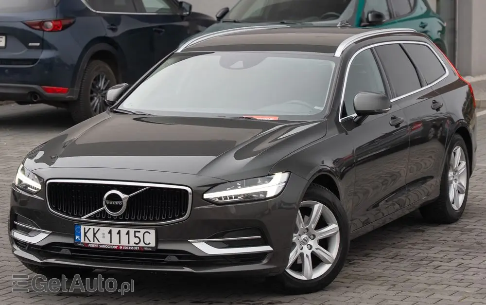 VOLVO V90 D3 Geartronic Momentum Pro