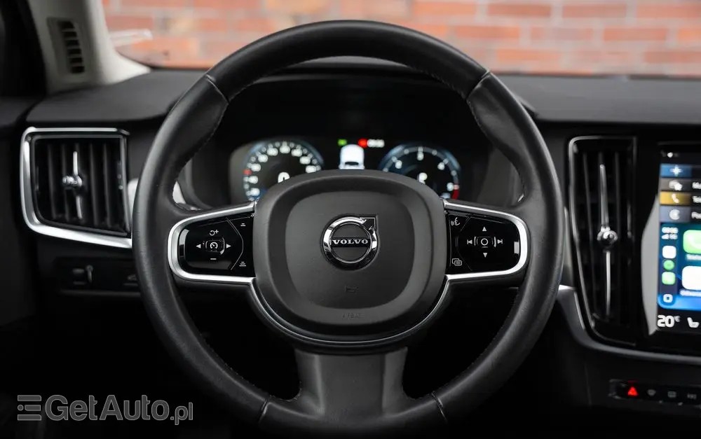 VOLVO V90 D3 Geartronic Momentum Pro