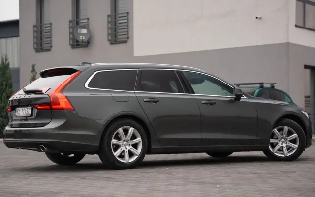 VOLVO V90 D3 Geartronic Momentum Pro