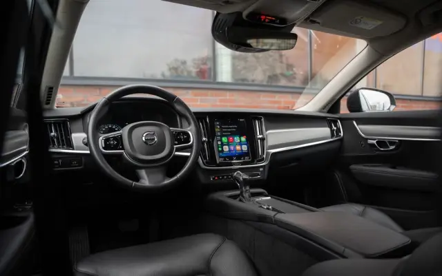 VOLVO V90 D3 Geartronic Momentum Pro