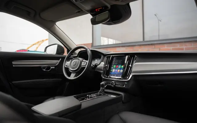 VOLVO V90 D3 Geartronic Momentum Pro