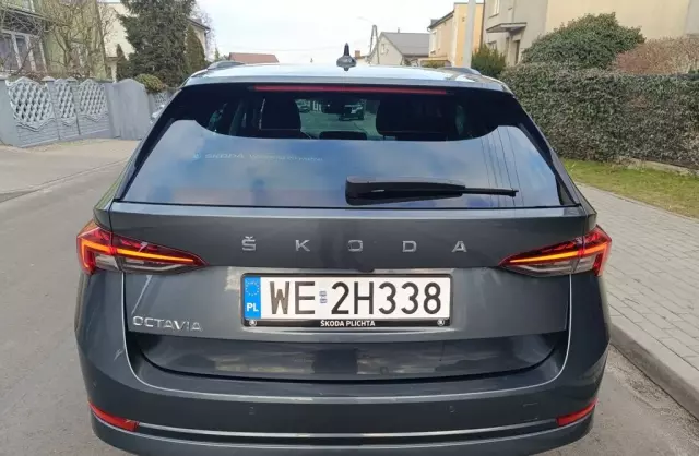 SKODA Octavia 