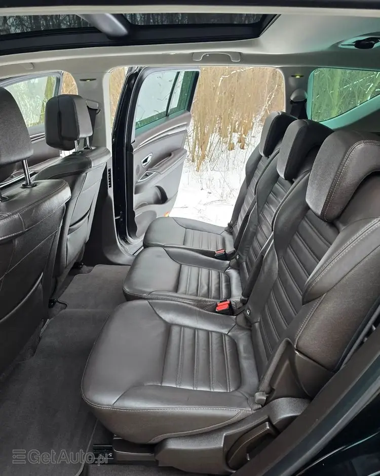 RENAULT Espace 1.6 dCi Energy Initiale Paris EDC 7os