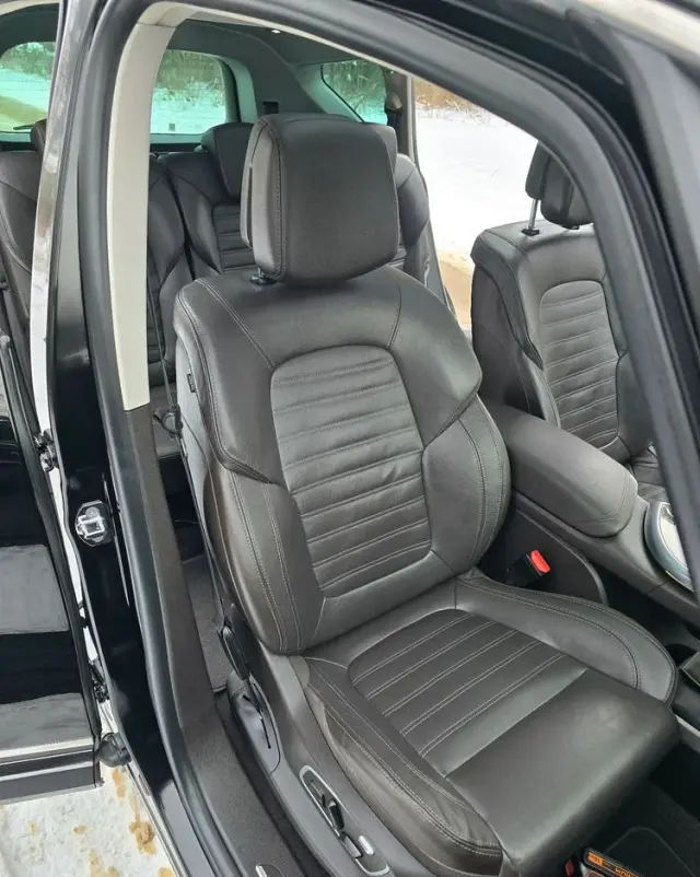 RENAULT Espace 1.6 dCi Energy Initiale Paris EDC 7os