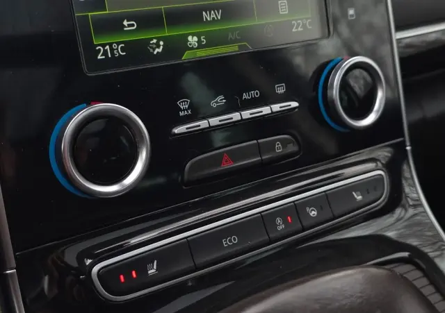 RENAULT Espace 1.6 dCi Energy Initiale Paris EDC 7os