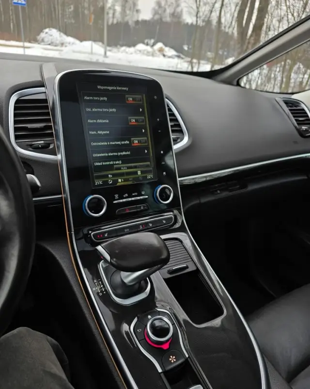 RENAULT Espace 1.6 dCi Energy Initiale Paris EDC 7os