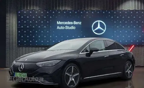 MERCEDES-BENZ EQE 
