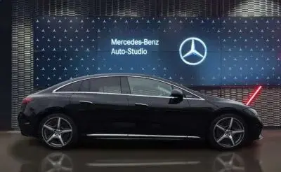 MERCEDES-BENZ EQE 