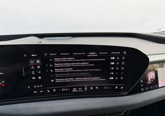 AUDI S6 Avant e-tron 