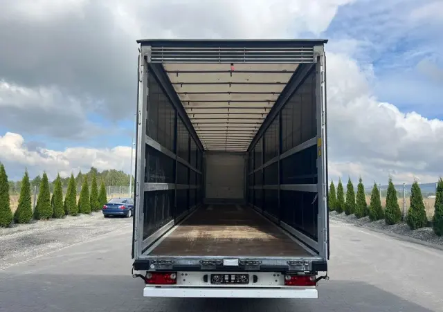 SCHMITZ CARGOBULL SCB S3T MEGA / FIRANKA / 2019 / SUPER STAN / TOP 