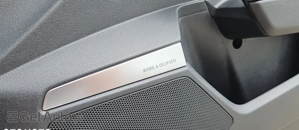 AUDI A3 Limousine 35 TFSI S tronic S line