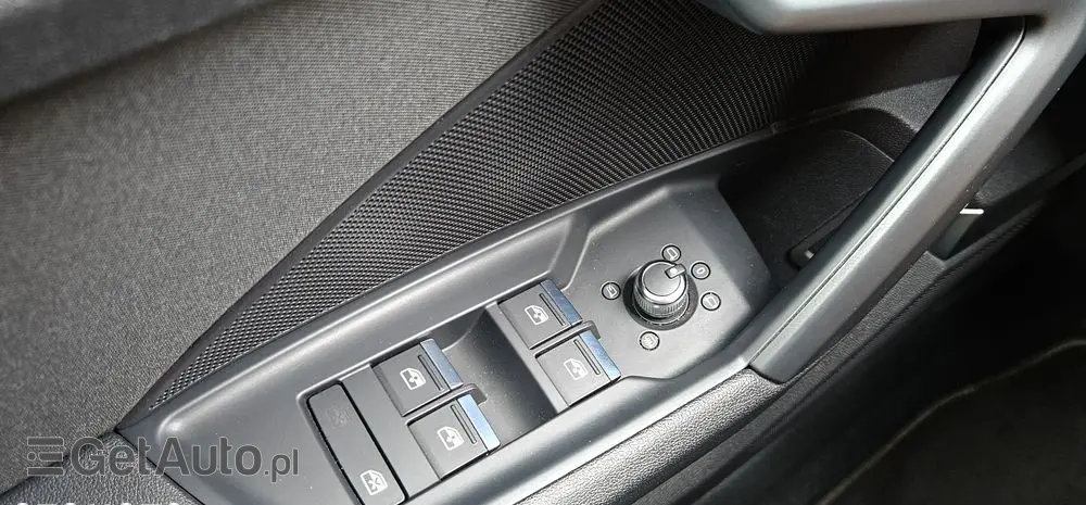 AUDI A3 Limousine 35 TFSI S tronic S line