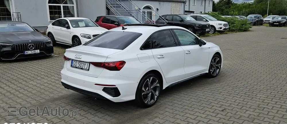 AUDI A3 Limousine 35 TFSI S tronic S line