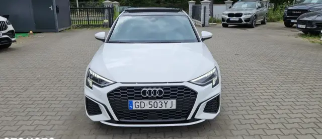 AUDI A3 Limousine 35 TFSI S tronic S line