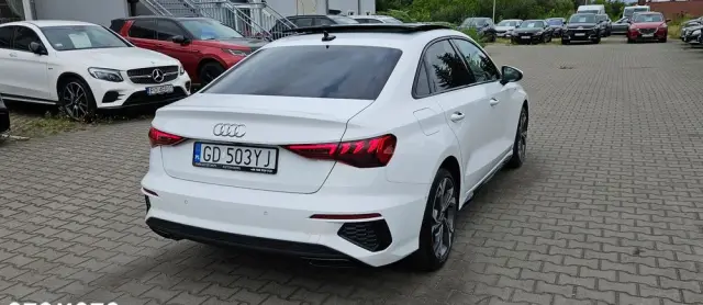 AUDI A3 Limousine 35 TFSI S tronic S line