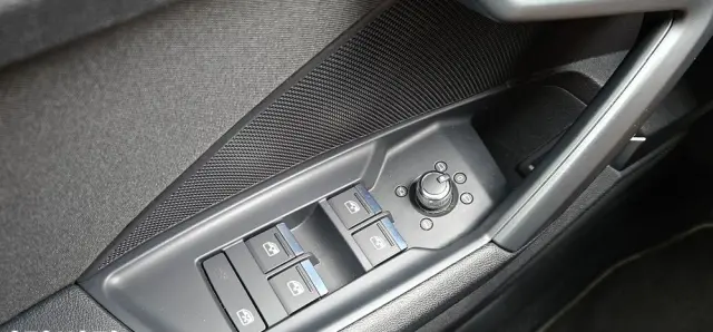 AUDI A3 Limousine 35 TFSI S tronic S line