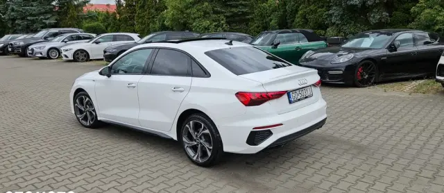 AUDI A3 Limousine 35 TFSI S tronic S line