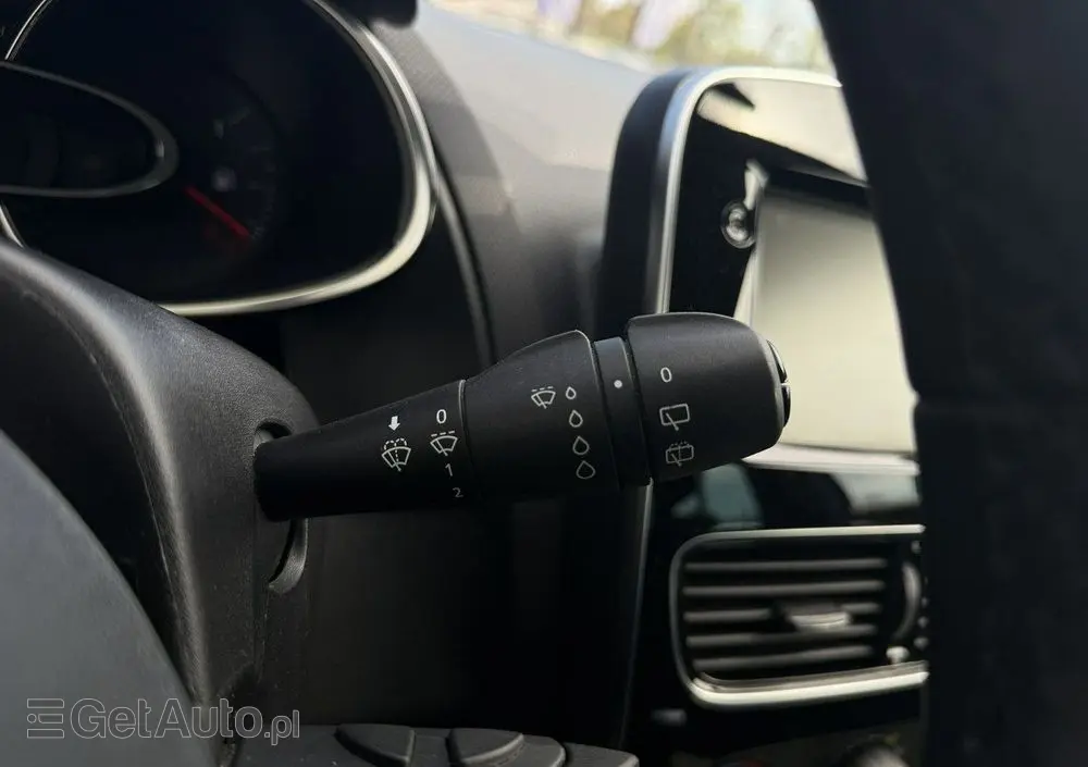 RENAULT Clio 0.9 Energy TCe Zen