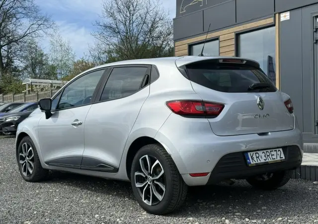 RENAULT Clio 0.9 Energy TCe Zen