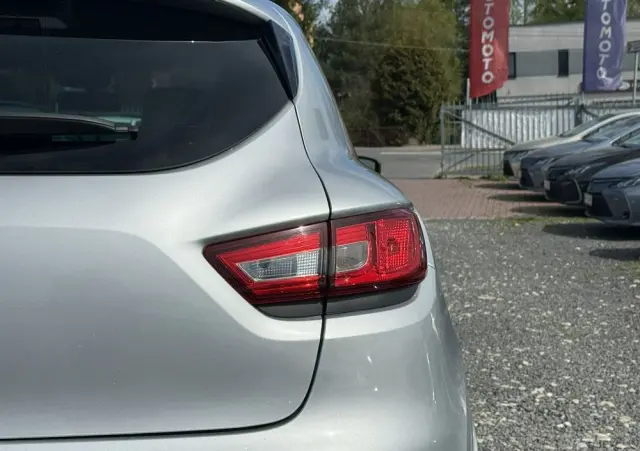 RENAULT Clio 0.9 Energy TCe Zen