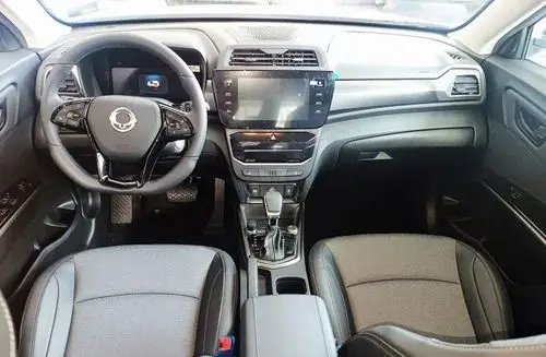 SSANGYONG/KGM Tivoli 