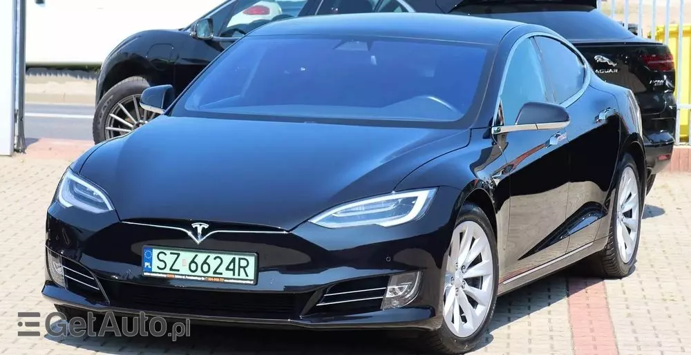 TESLA Model S Long Range Plus