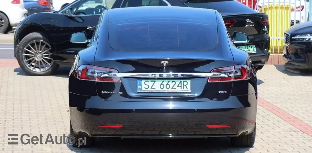 TESLA Model S Long Range Plus