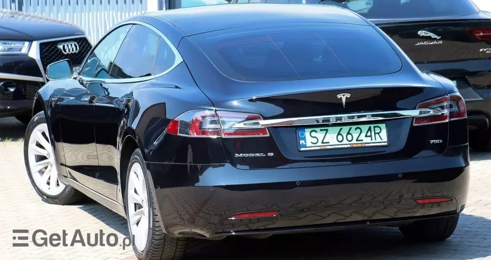TESLA Model S Long Range Plus
