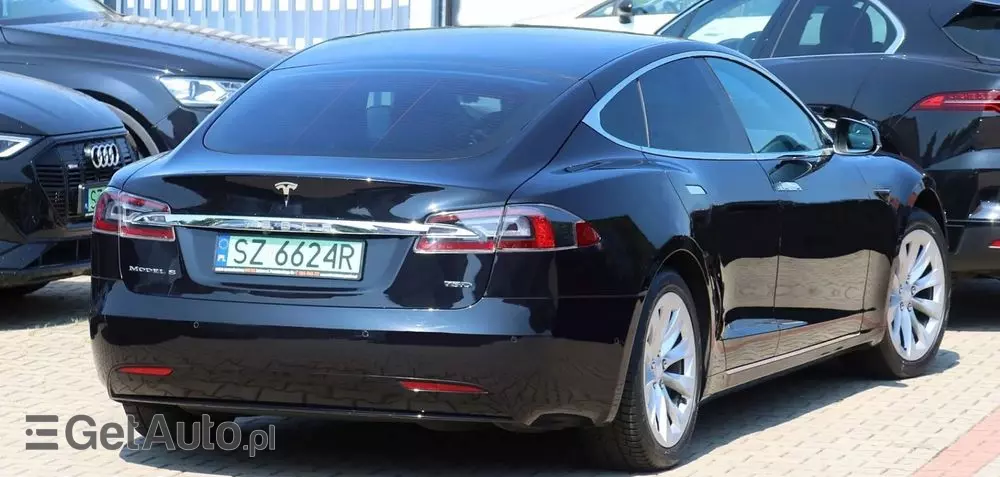 TESLA Model S Long Range Plus