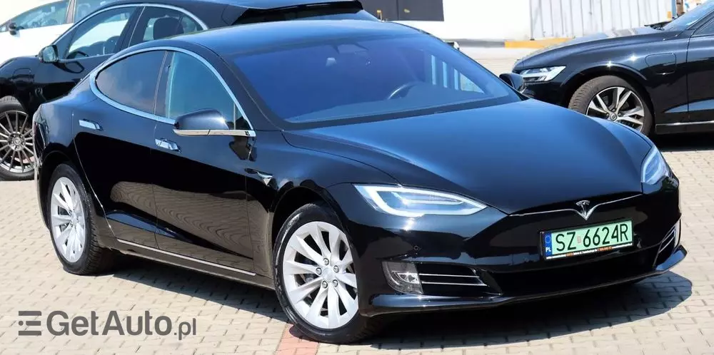 TESLA Model S Long Range Plus