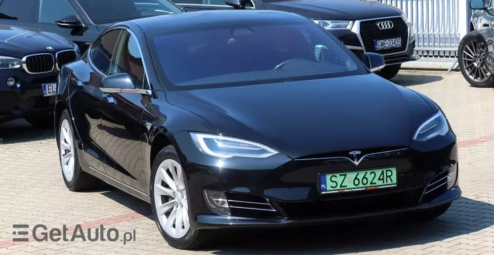 TESLA Model S Long Range Plus