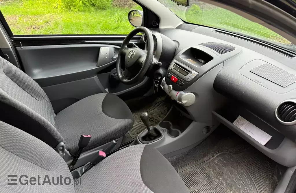 TOYOTA Aygo 