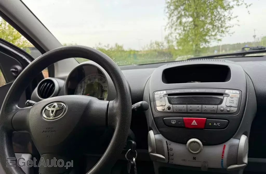 TOYOTA Aygo 