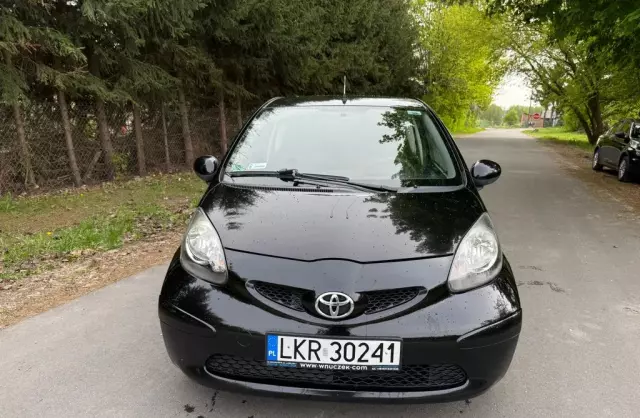 TOYOTA Aygo 