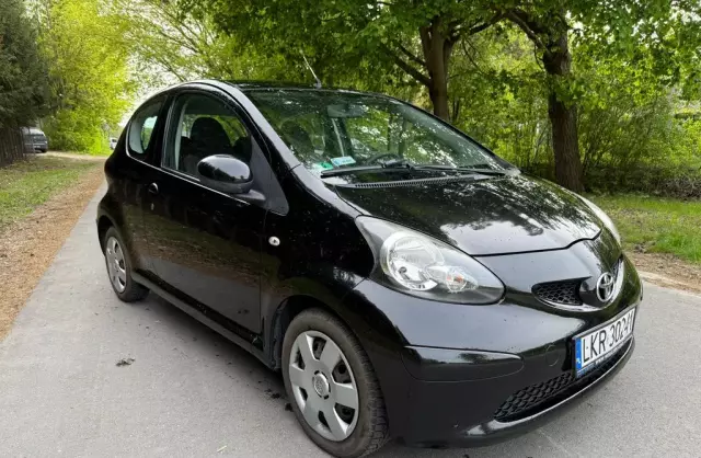 TOYOTA Aygo 