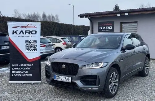 JAGUAR F-Pace 
