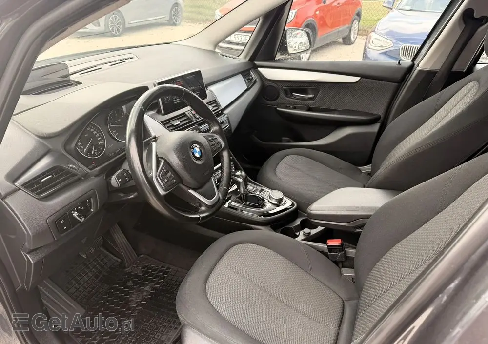 BMW Seria 2 218d Sport-Aut Advantage
