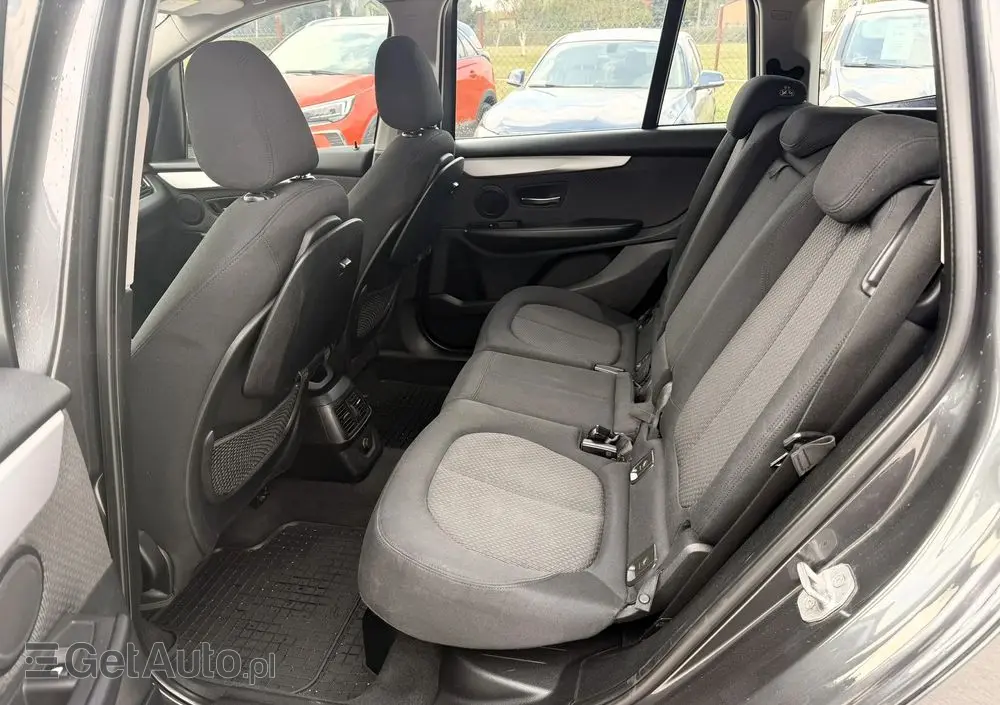 BMW Seria 2 218d Sport-Aut Advantage