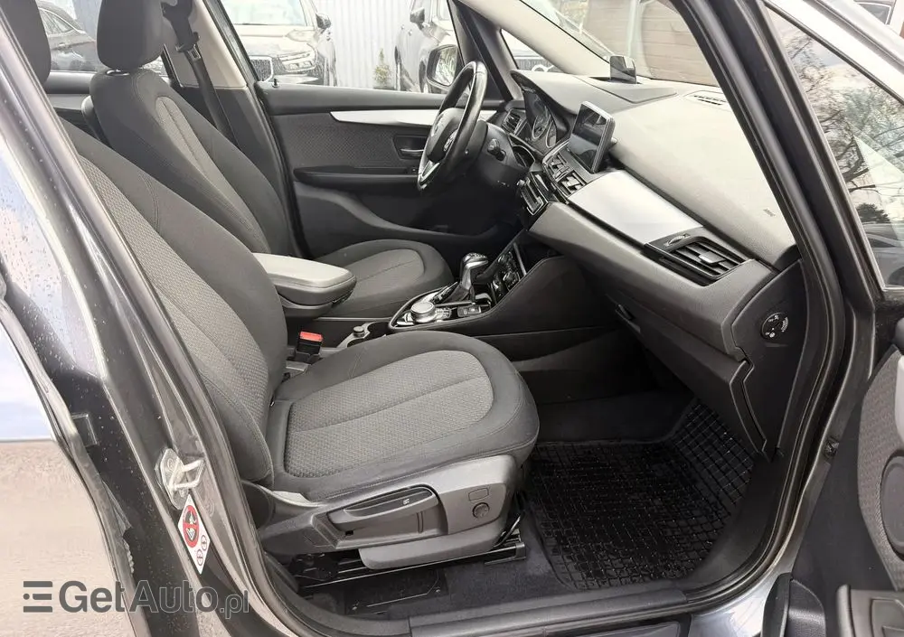 BMW Seria 2 218d Sport-Aut Advantage