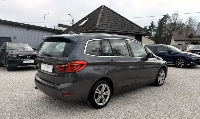 BMW Seria 2 218d Sport-Aut Advantage