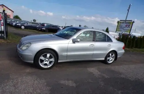 MERCEDES-BENZ Klasa E 