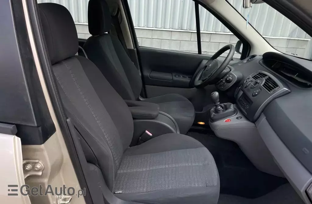 RENAULT Scenic 