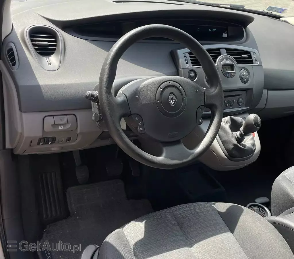 RENAULT Scenic 