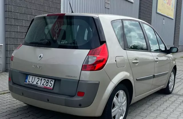 RENAULT Scenic 