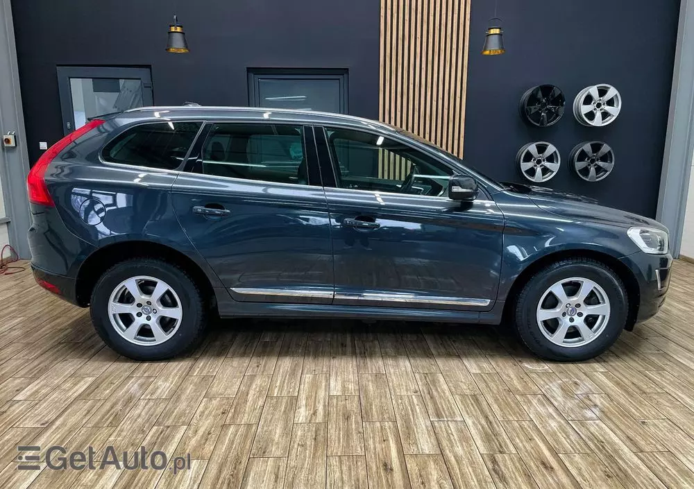 VOLVO XC 60 