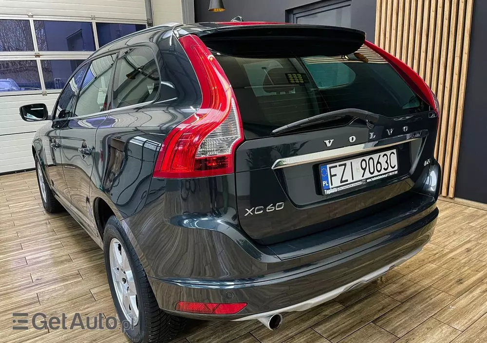 VOLVO XC 60 