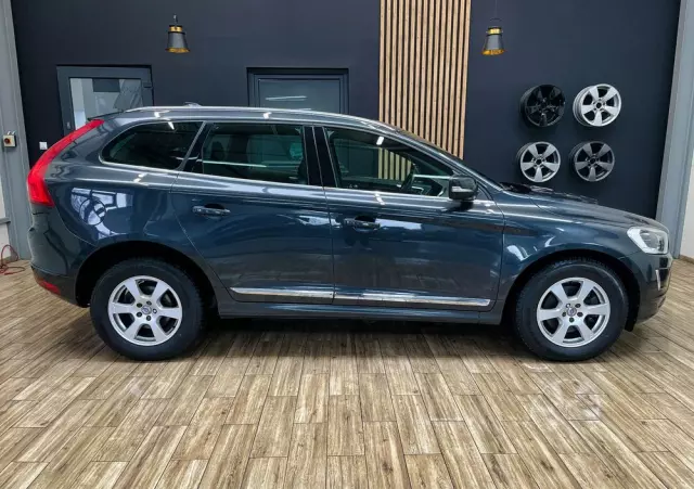 VOLVO XC 60 