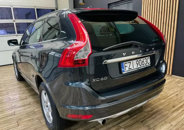 VOLVO XC 60 
