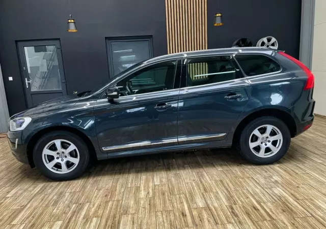 VOLVO XC 60 