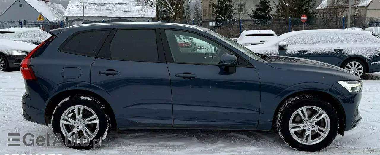 VOLVO XC 60 D4 AWD Momentum Pro